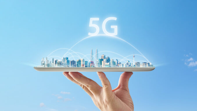 Comisia Europeană reglementează implementarea 5G în România