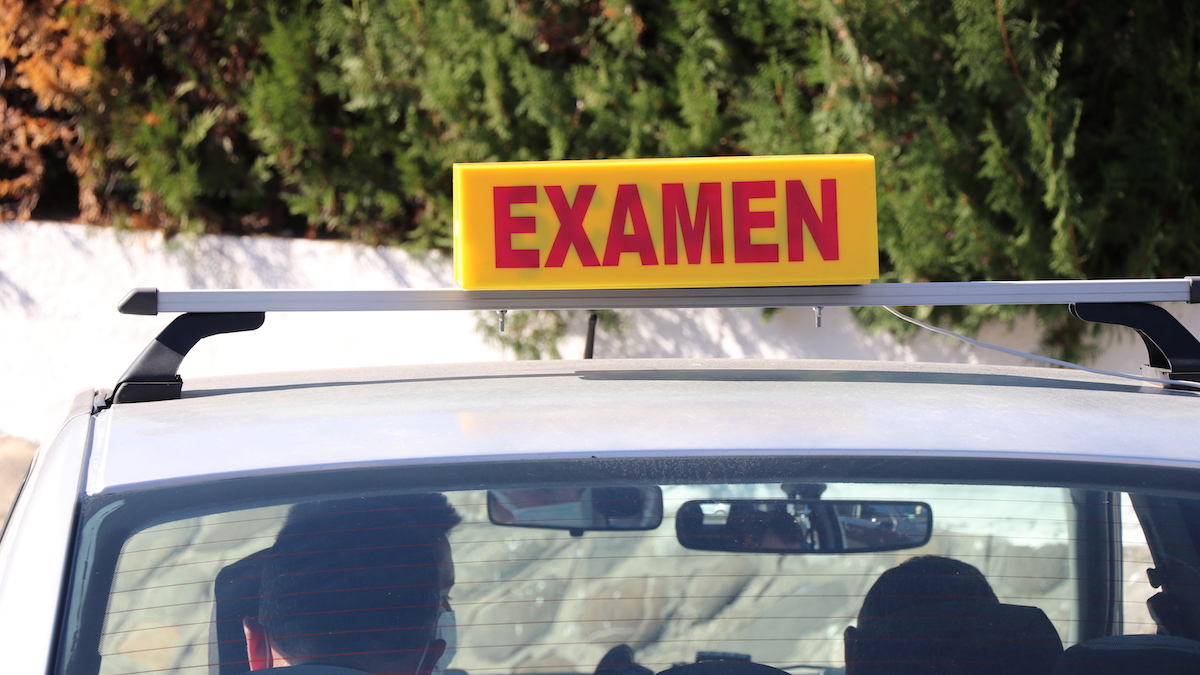 Examen la școala de șoferi din Călărași. FOTO Adrian Boioglu