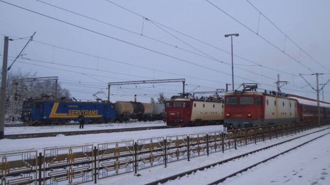 tren, trenuri, cale ferata, zapada, iarna