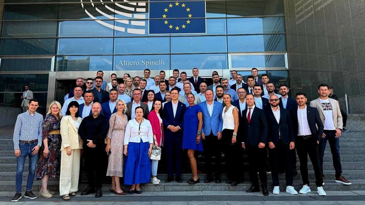 PSD Călărași susține formarea unei noi generații de lideri conectați la Europa prin PES Activists. FOTO Facebook PSD Călărași