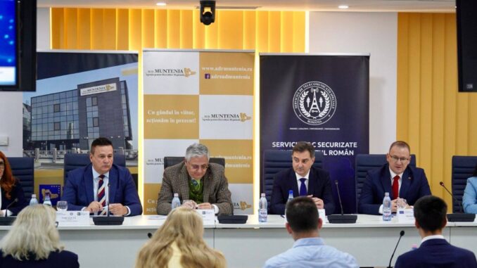 Conferința de lansare a proiectului strategic „Centrul de Date Regional Sud-Muntenia”. FOTO Facebook Vasile Iliuță/Marius Dulce