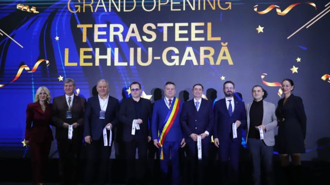 Liderii PSD Călărași, prezenți la inaugurarea noii fabricii de la Lehliu, arată că susțin investițiile pentru județul Călărași. FOTO Facebook/Vasile Iliuță